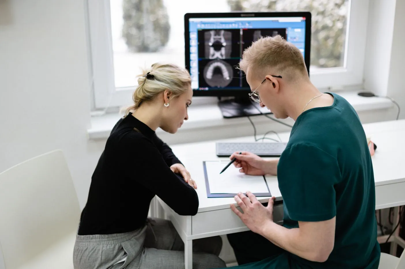 <strong>Śruby gojące implanty</strong>